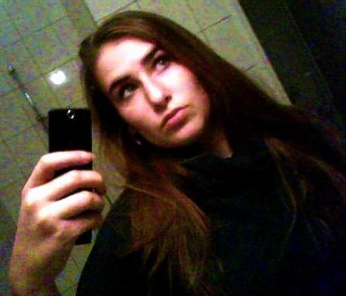 A fényképet a modell helyezte be a cseh Modelky s.r.o portáljára.