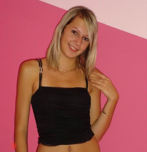 The photo was inserted by the model on the portal of the Czech Modelky s.r.o.