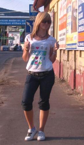 www.magyarmodellek.eu