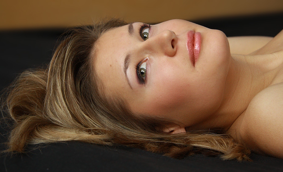 Model Image