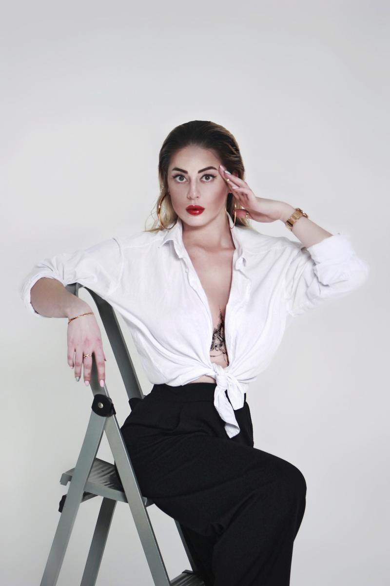 Model Image