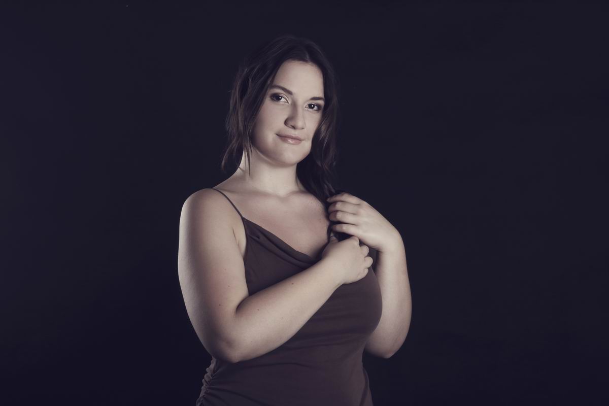 Model Image