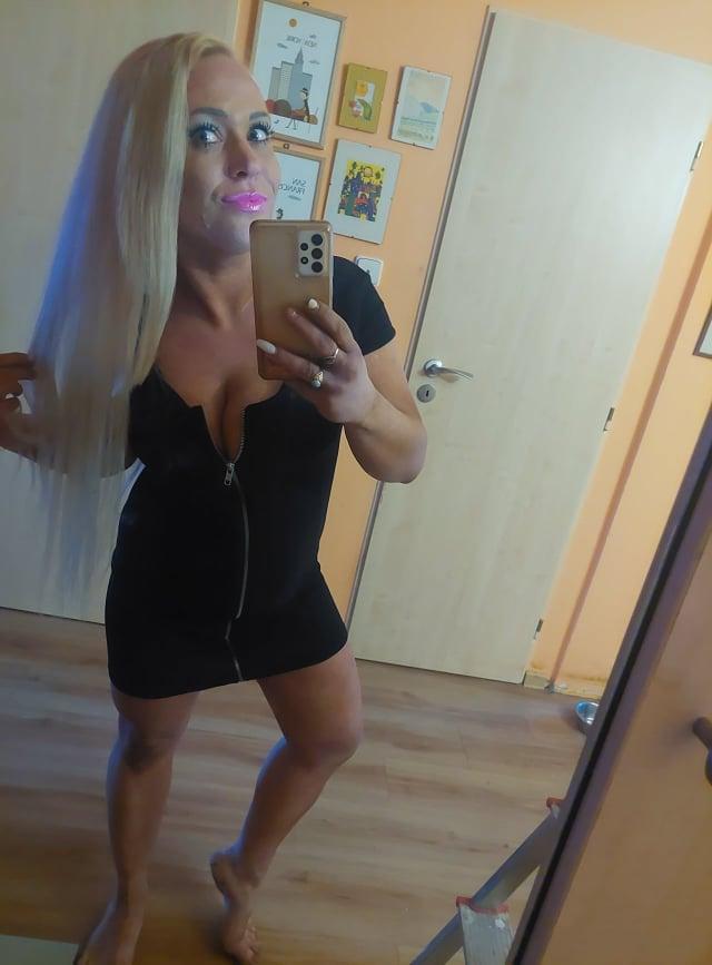 Model Image