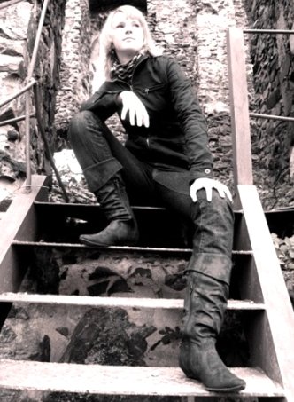 Model Image