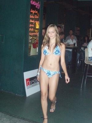 Modelky,Look Bella
