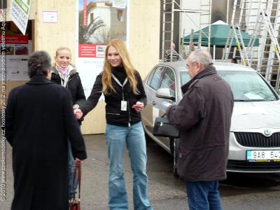 Hostesky pro zenaaauto