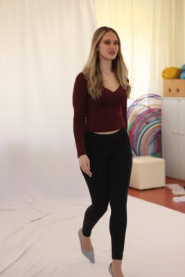 v