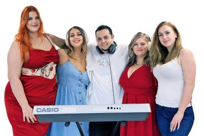 Focení s modelkami pro nové hudební album DJ Ahne Radek