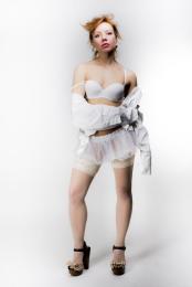 modelky/12701/Mal_040m.JPG