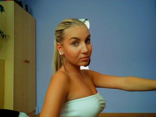 Fotografii vložila modelka na portál České Modelky ::www.ceskemodelky.cz::
