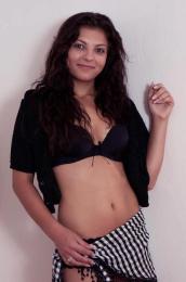 modelky/16277/295888_293914743953292_100000043053710_1261281_978663674_n.jpg