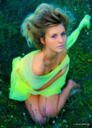 modelky/18912/z_b8fc9vb832.jpg