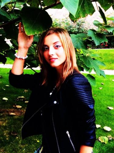 A fényképet a modell helyezte be a cseh Modelky s.r.o portáljára.