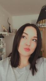 modelky/27634/B25835F9-4F26-45E3-812C-7FC469C6FFC9.jpeg