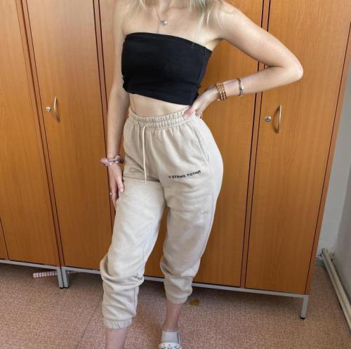 Fotografii vložila modelka na portál České Modelky ::www.ceskemodelky.cz::