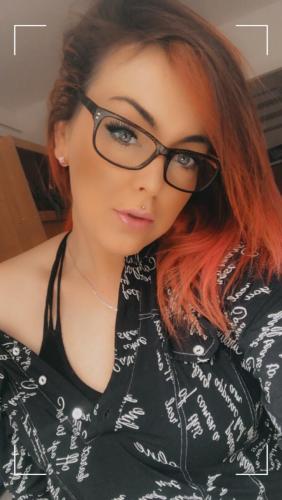 A fényképet a modell helyezte be a cseh Modelky s.r.o portáljára.