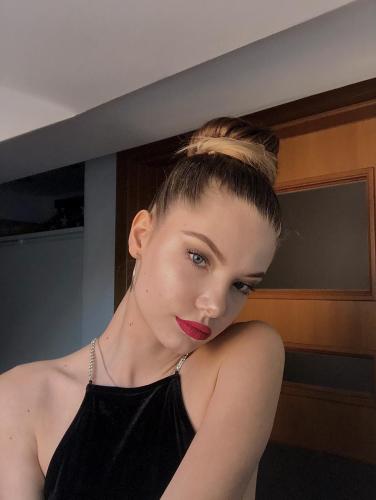Fotografii vložila modelka na portál České Modelky ::www.ceskemodelky.cz::