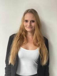 modelky/28713/305367443_769869860904468_8618353341910364262_n.jpg