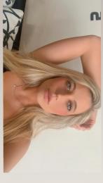 modelky/28990/FF527853-A0AE-44EB-B7B1-06275D89264E.jpeg