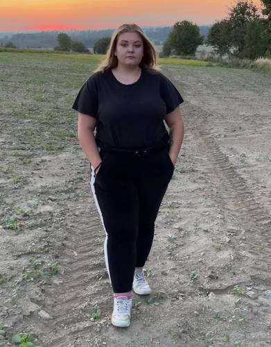 La foto è stata inserita dal modello sul portale della ceca Modelky s.r.o.