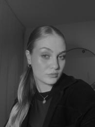 modelky/29167/IMG_2023_04_21-11_29_34_2550 PM_42766D17.jpeg