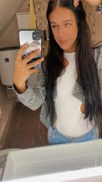 modelky/29173/1BE774D5-7455-4050-8478-ACBDF13FB26B.jpeg