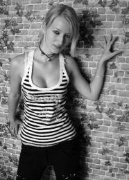 modelky/3325/1.JPG