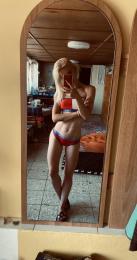 modelky/9262/C7C34BF4-6C21-4FEE-96AE-70B568732803.jpeg
