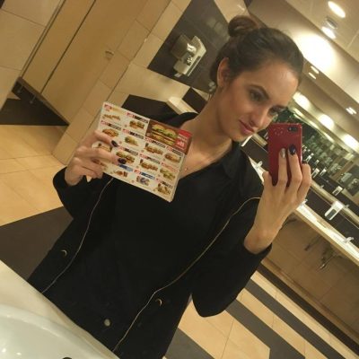 Hosteska Burger King Letňany