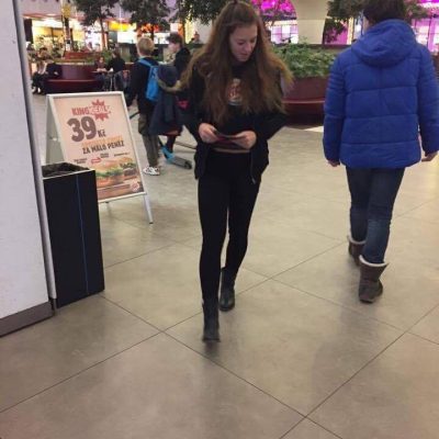 Hosteska Burger King Ostrava