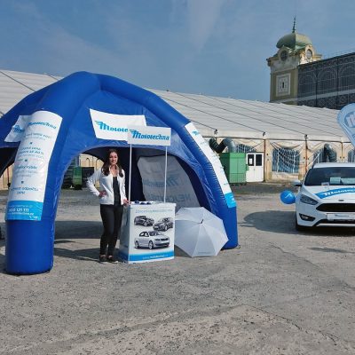 Hosteska Burger Fest Praha