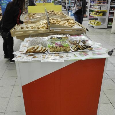 Promotérky na ochutnávku pečiva Penam Klatovy