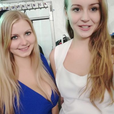 Hostesky na vánoční večírek AAA AUTO as